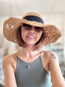 Chic Wide Brim Straw Hats: Hayami Hat