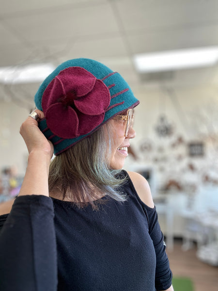 Magnolia Hat : Lana Boiled Wool Hat With Flower Accents
