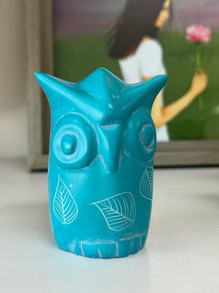Handmade Soapstone Owl Paperweight/Hand Carved Miniature Figurines/Sculptures