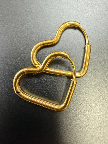 Asymmetrical Heart Hoop