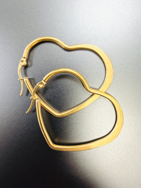Asymmetrical Heart Hoop