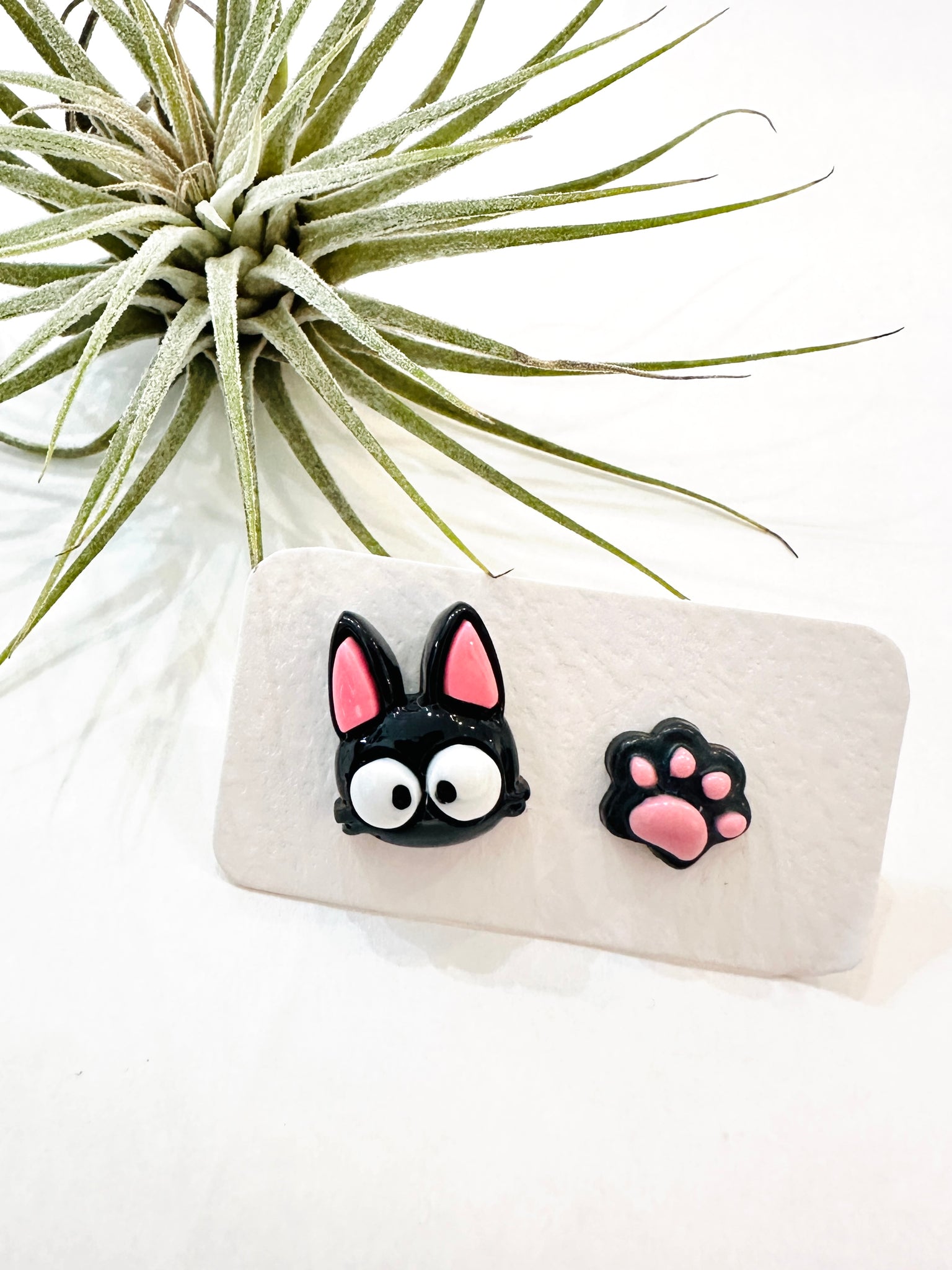 Cute Mismatched Jiji Cat Stud Earrings