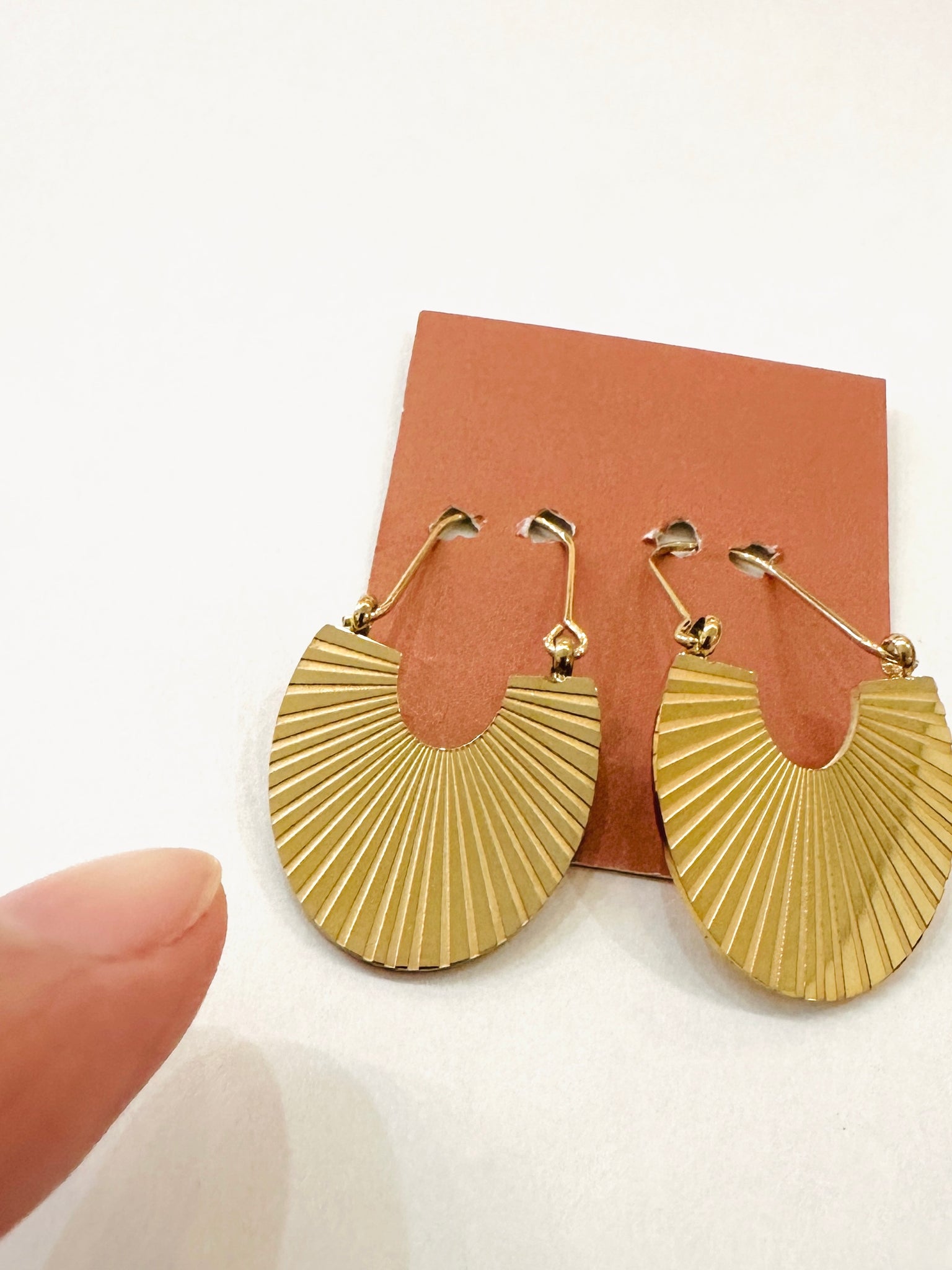 SOKO Gold Hoop Earrings