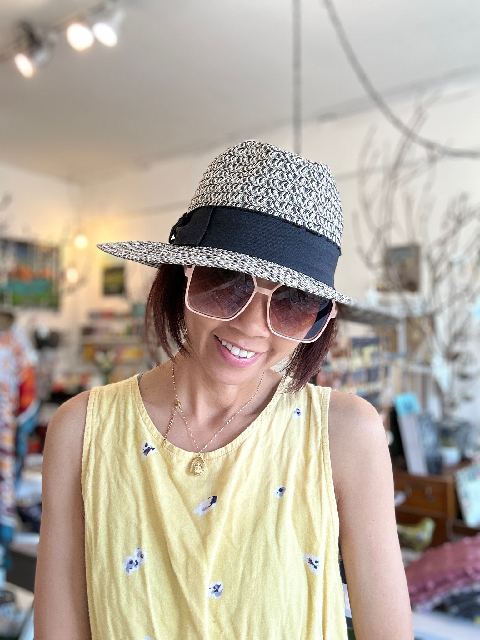 Fara Hat: Packable Fedora Crown Black Tweed