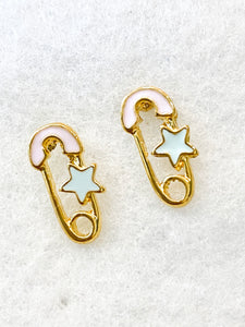 Safety Pin Star Stud Earrings