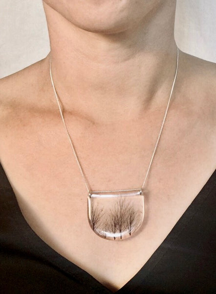 Drop Crow Pole : Pendant Necklace