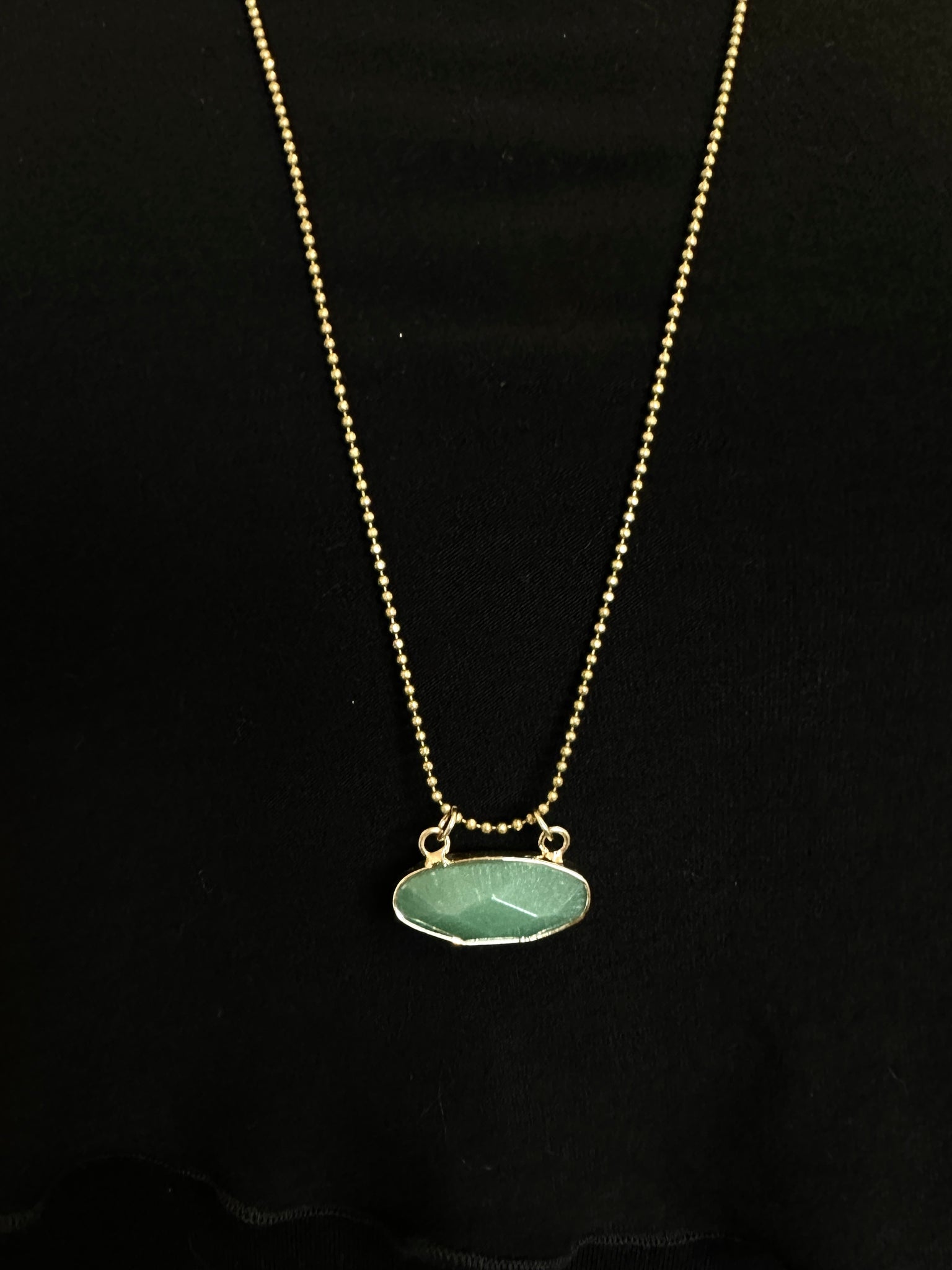 Handmade Ovale Necklace with Semi Precious Stones
