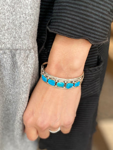 Beautiful Turquoise Nugget Decorative Sterling Silver Cuff Bracelet