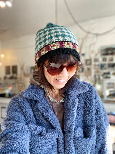 Hand Knited Artsy Artesania Alpaca Wool Beanie Hat