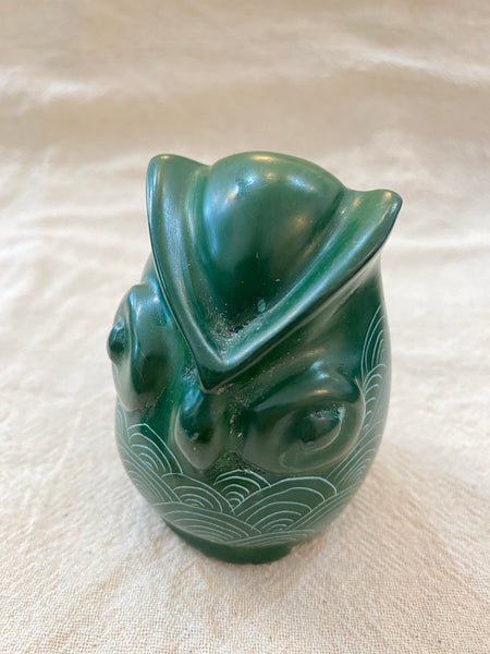 Handmade Soapstone Owl Paperweight/Hand Carved Miniature Figurines/Sculptures