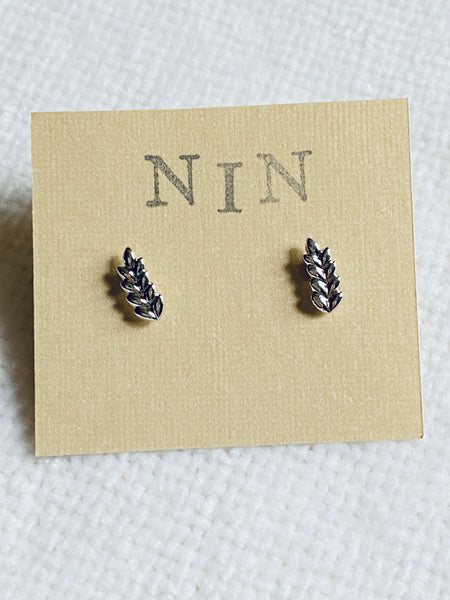 Silver Leaf Stud earrings