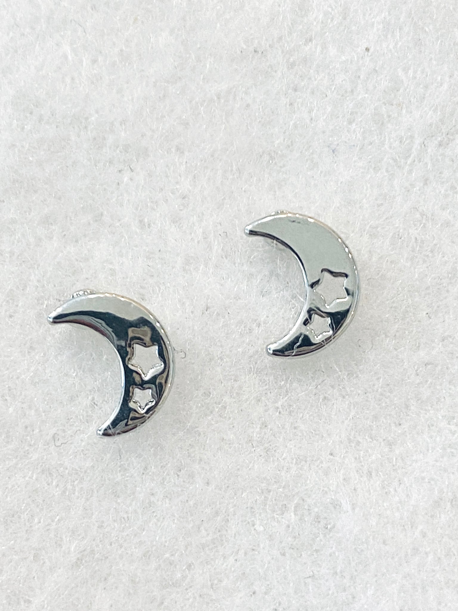 Silver Moon w/ Die-cut Stars Design Stud Earrings